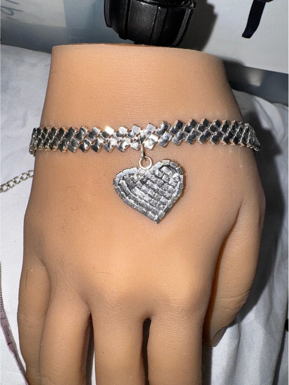 BRACELET Rhinestone Heart Charm bracelet Adjustable from 8 to 13 inches